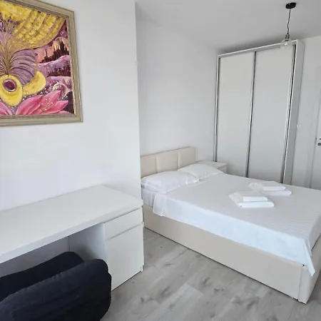 Marina 3 Apartmán *