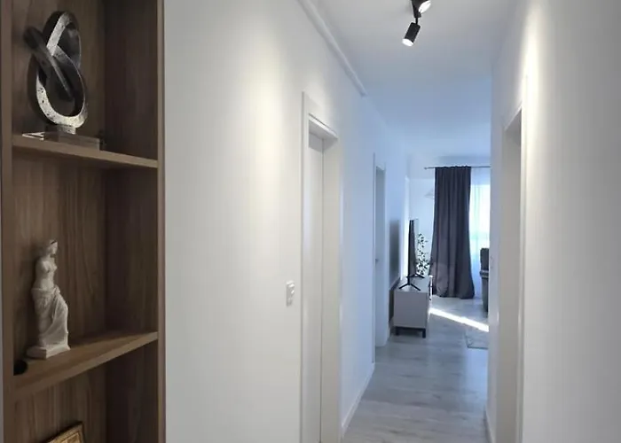 Apartment Marina 3 *