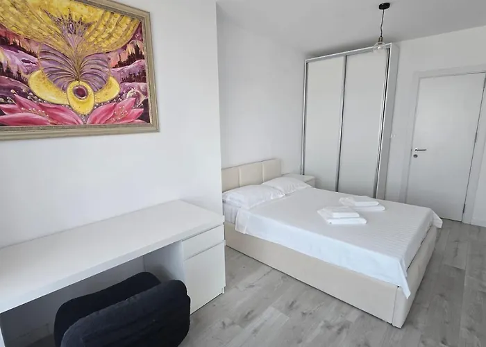 Marina 3 Apartment *